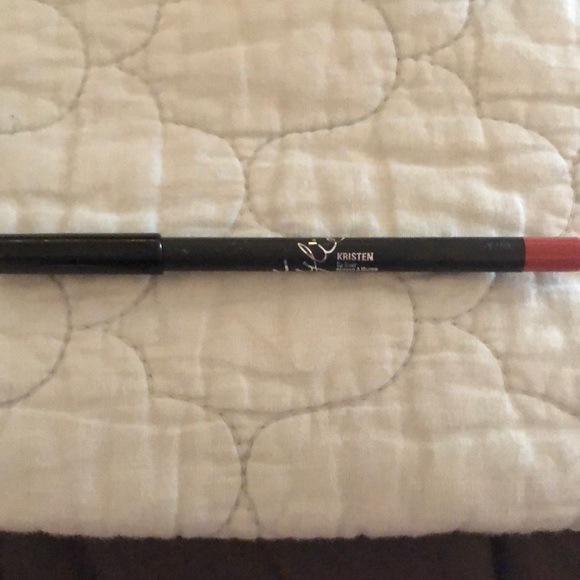 KylieCosmetics stick & Lip Liner TAKING BEST OFFER - Picture 4 of 4